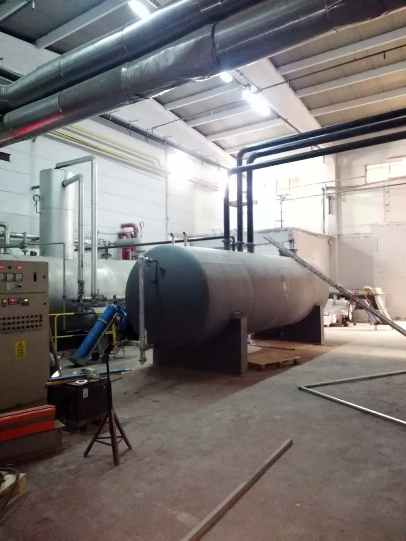 Kondens Tankı