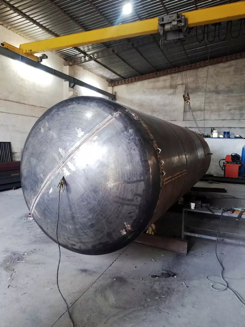 Kondens Tankı