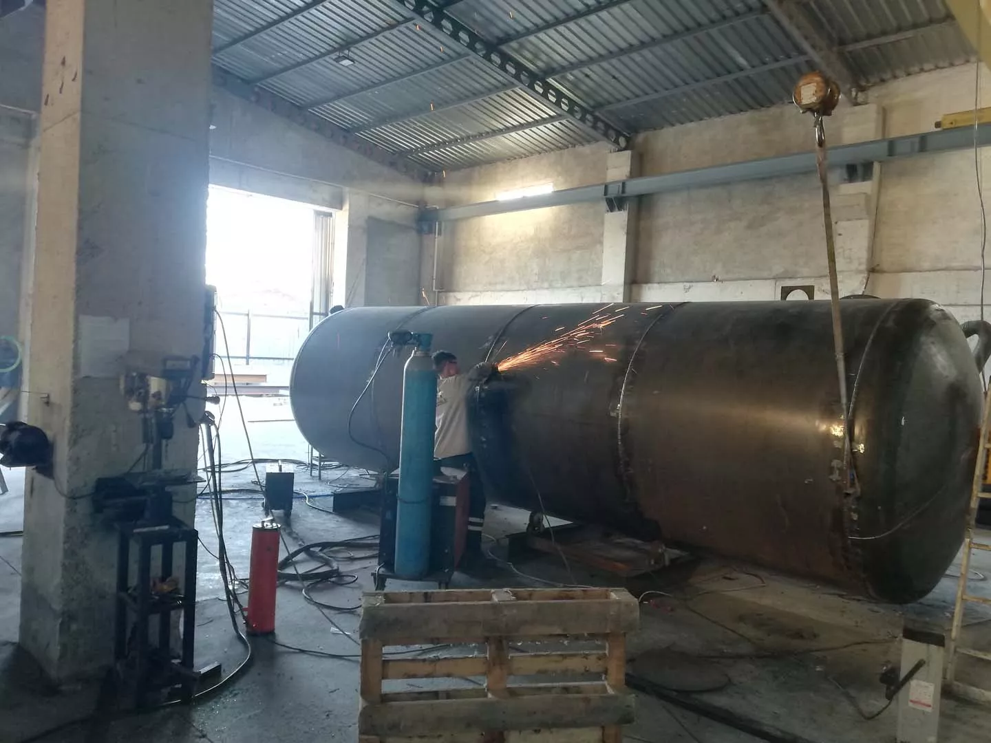 Kondens Tankı
